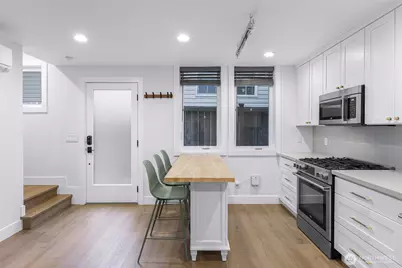 341 NW 90th Street #B, Seattle, WA 98117 - Photo 6