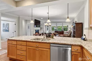 12727 Adair Creek Way NE, Redmond, WA 98053 - Photo 6