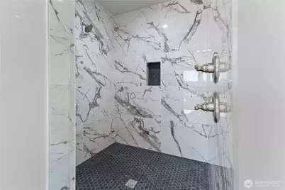 1024 184th Avenue Ct E, Lake Tapps, WA 98391 - Photo 32