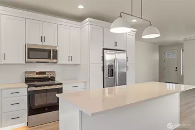 557 S Perry Avenue, East Wenatchee, WA 98802 - Photo 6