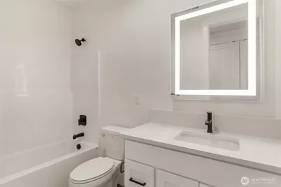 557 S Perry Avenue, East Wenatchee, WA 98802 - Photo 14