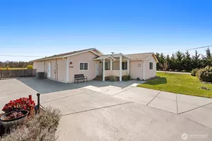 17944 Camus Dr SW, Rochester, WA 98579 - Photo 1