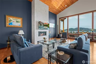 3803 W 2nd Street, Anacortes, WA 98221 - Photo 10