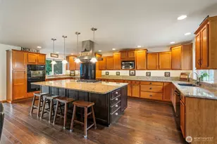 8910 Lavaliere Meadows Ln SW, Rochester, WA 98579 - Photo 10