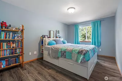 8910 Lavaliere Meadows Lane SW, Rochester, WA 98579 - Photo 26