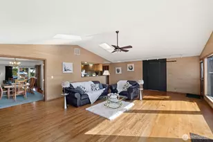 1656 S Geiger St, Tacoma, WA 98465 - Photo 10