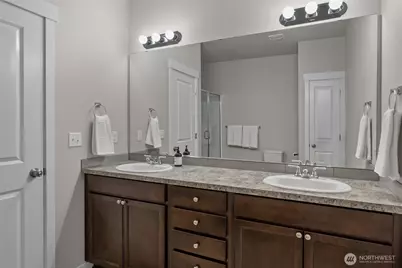 1768 E Rio Vista Avenue, Burlington, WA 98233 - Photo 18