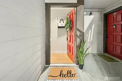 9515 NE 180th Street #C101, Bothell, WA 98011 - Photo 2