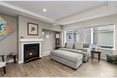 23224 Edmonds Way #107, Edmonds, WA 98026 - Photo 2