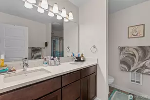 23224 Edmonds Way, Edmonds, WA 98026 - Photo 18
