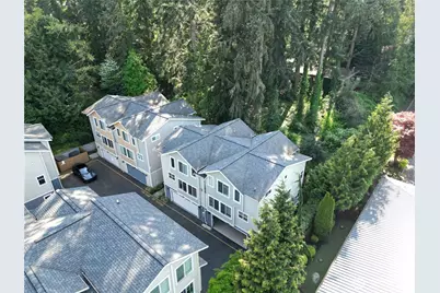 23224 Edmonds Way #107, Edmonds, WA 98026 - Photo 2