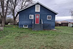 621 Juniper, Oroville, WA 98844 - Photo 4