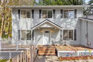 2275 Northlake Way NW, Bremerton, WA 98312 - Photo 2