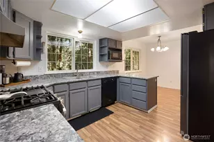 2275 Northlake Way NW, Bremerton, WA 98312 - Photo 10