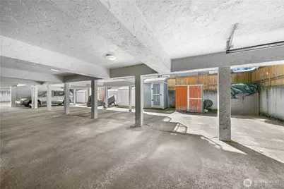 11556 Greenwood Avenue N #105, Seattle, WA 98133 - Photo 26