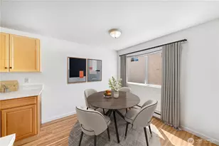 11556 Greenwood Ave N, Seattle, WA 98133 - Photo 12