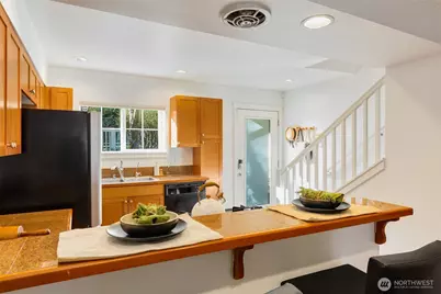 206 24th Avenue E, Seattle, WA 98112 - Photo 10