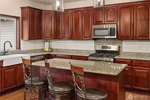 9220 Fox Ridge Ln SE, Olympia, WA 98513 - Photo 12