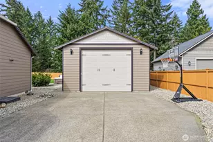 9220 Fox Ridge Ln SE, Olympia, WA 98513 - Photo 32