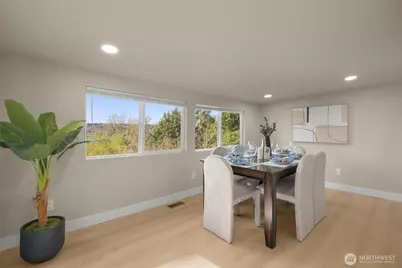 12041 S 56th Place, Seattle, WA 98178 - Photo 6