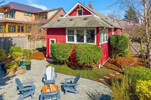 6725 Earl Ave NW, Seattle, WA 98117 - Photo 32