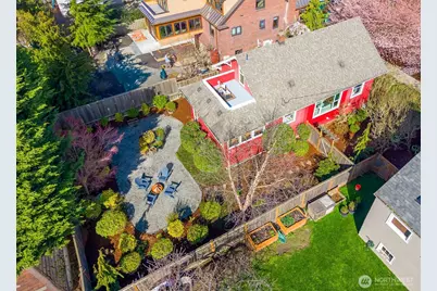6725 Earl Avenue NW, Seattle, WA 98117 - Photo 34