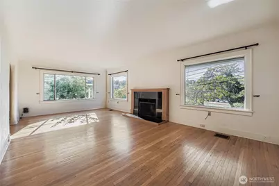 2834 30th Avenue S, Seattle, WA 98144 - Photo 4