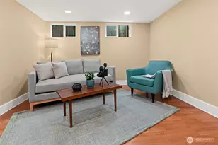 339 NW 77th St, Seattle, WA 98117 - Photo 32