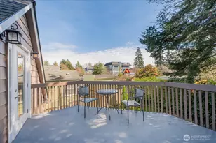 339 NW 77th St, Seattle, WA 98117 - Photo 30