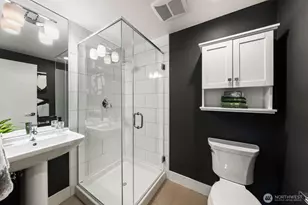 315 W Galer St, Seattle, WA 98119 - Photo 30
