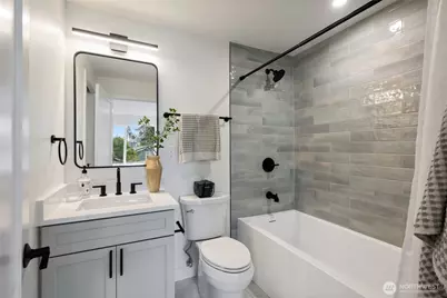 8711 28th Avenue NW, Seattle, WA 98117 - Photo 12