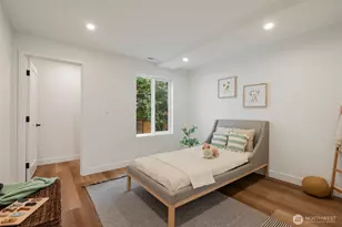 8711 28th Ave NW, Seattle, WA 98117 - Photo 10