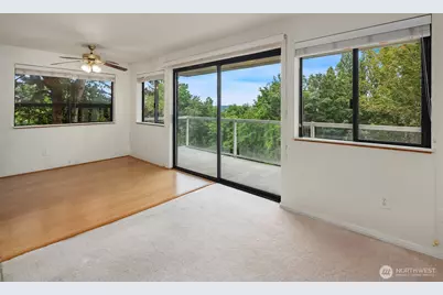 1604 11th Avenue S #201, Seattle, WA 98134 - Photo 2