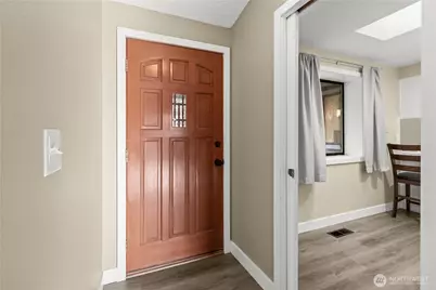 9227 5th Court SE, Olympia, WA 98513 - Photo 4