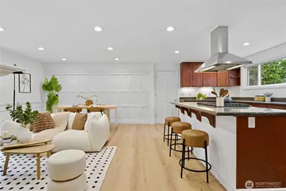 10627 SE 18th St, Bellevue, WA 98004 - Photo 6