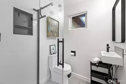 925 Valley Place, Kent, WA 98031 - Photo 12