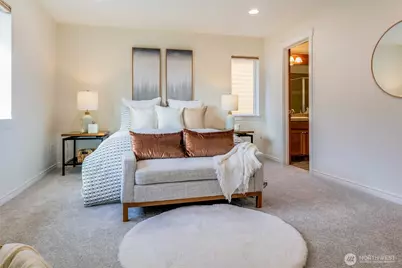 725 N 198th Street, Shoreline, WA 98133 - Photo 18