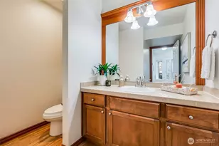 725 N 198th St, Shoreline, WA 98133 - Photo 16