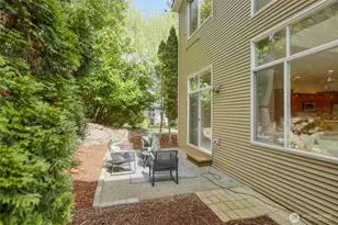 2401 132nd Ave SE, Bellevue, WA 98005 - Photo 30