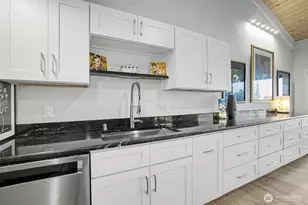 28313 Redondo Way S, Des Moines, WA 98198 - Photo 12