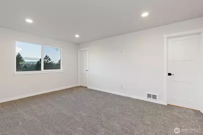 22130 133rd Street E, Bonney Lake, WA 98391 - Photo 30