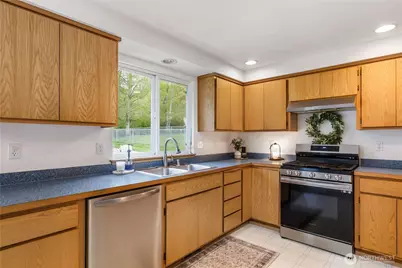 1257 Russell Drive, Coupeville, WA 98239 - Photo 12