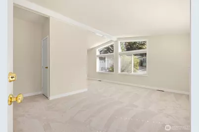 1754 NE Mesford Road #18, Poulsbo, WA 98370 - Photo 4