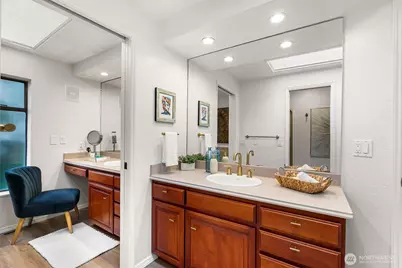 1627 California Avenue SW #4, Seattle, WA 98116 - Photo 30