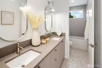 7012 Ravenna Avenue NE, Seattle, WA 98115 - Photo 28