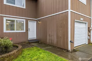 24856 145th Ln SE, Kent, WA 98042 - Photo 2