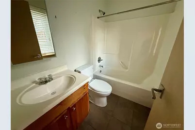 2209 E Maryland Street, Bellingham, WA 98226 - Photo 20