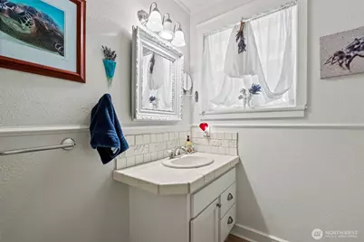 231 Benton, Leavenworth, WA 98826 - Photo 32