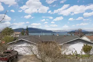 3412 W 4th St, Anacortes, WA 98221 - Photo 2