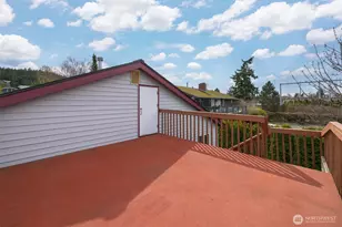 3412 W 4th St, Anacortes, WA 98221 - Photo 26